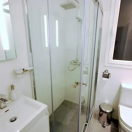 Gran Via Sdb Apartment Barcelona